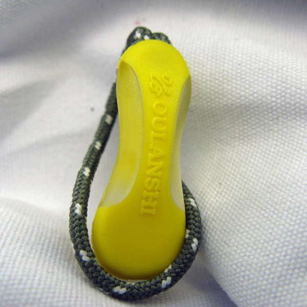 Zipper puller