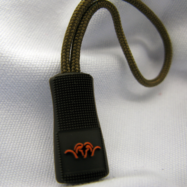 Zipper puller