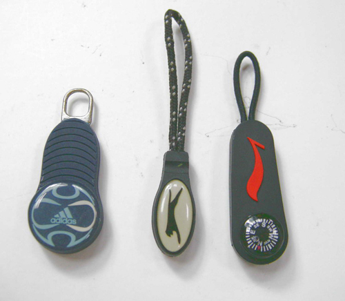 Zipper puller