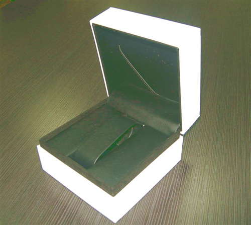 Jewellery box