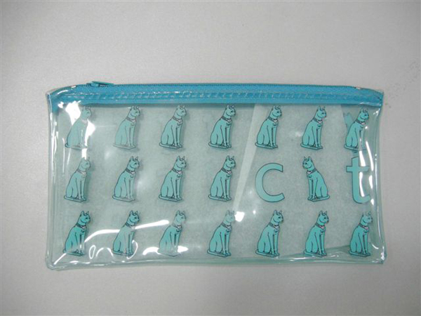Cosmetic-bag-09