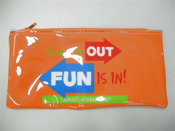 Cosmetic-bag-08