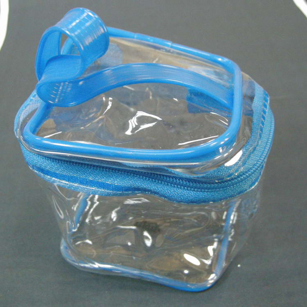 Cosmetic-bag-07