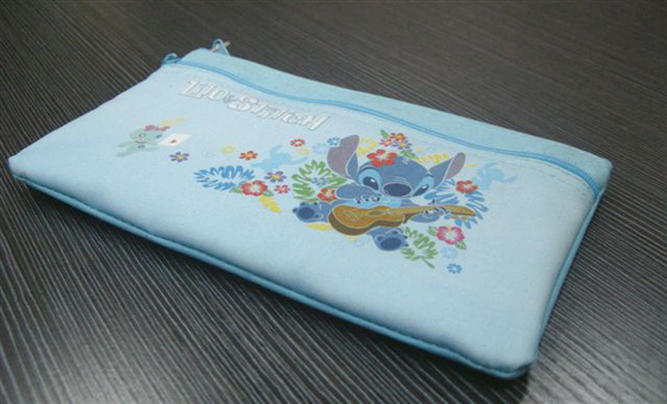 Cosmetic-bag-03