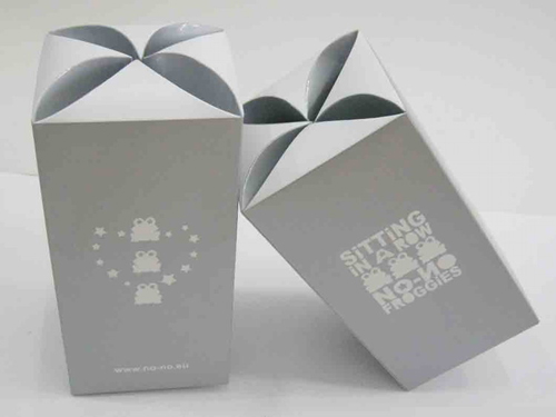 Folding box